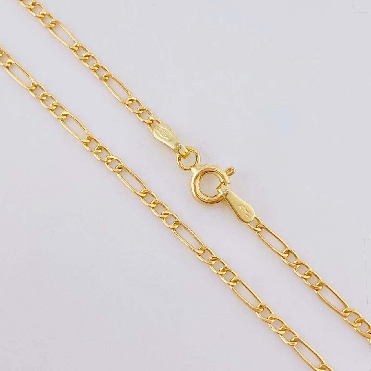 Cadena Figaro 2.15g / 60cm / 2.3mm Oro Amarillo 18K