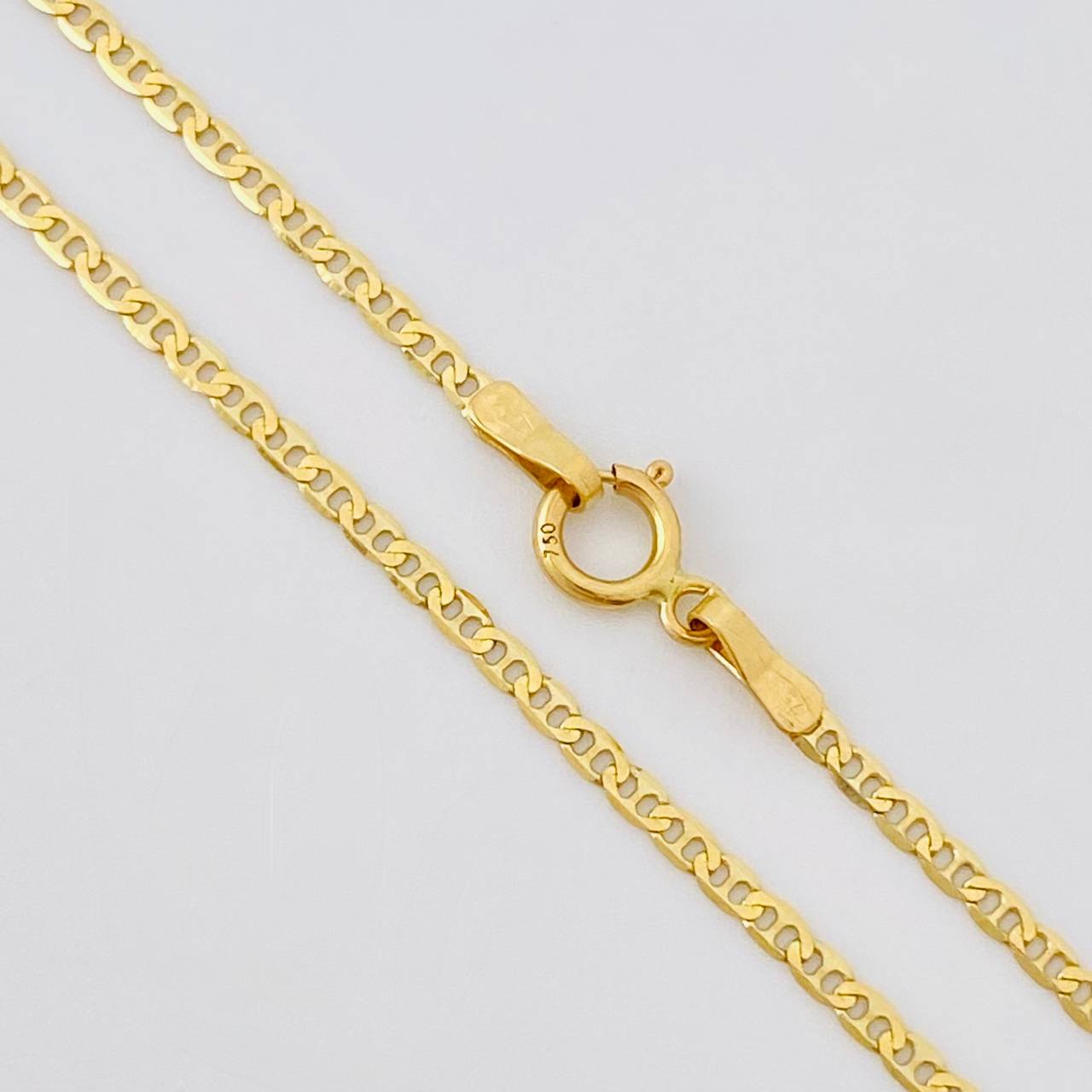 Cadena Escalera Plana 1.75 g / 45.2 cm / 1.4 mm Oro Amarillo 18K