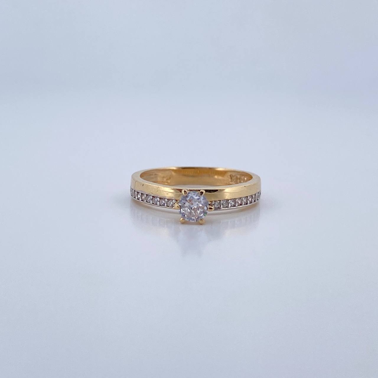 Anillo Solitario Linea 2.35gr / T6 / Oro 18K &