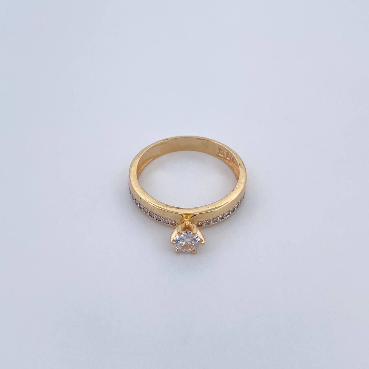 Anillo Solitario Linea 2.35gr / T6 / Oro 18K &
