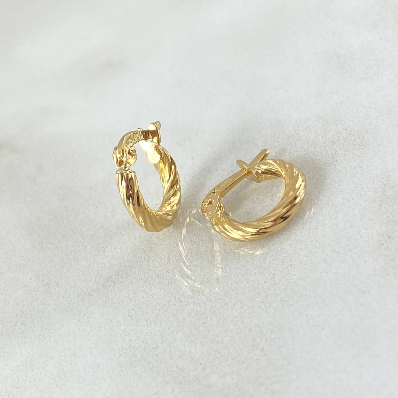 Candongas Sofi 0.9gr / 1.1cm / Oro Amarillo 18K *