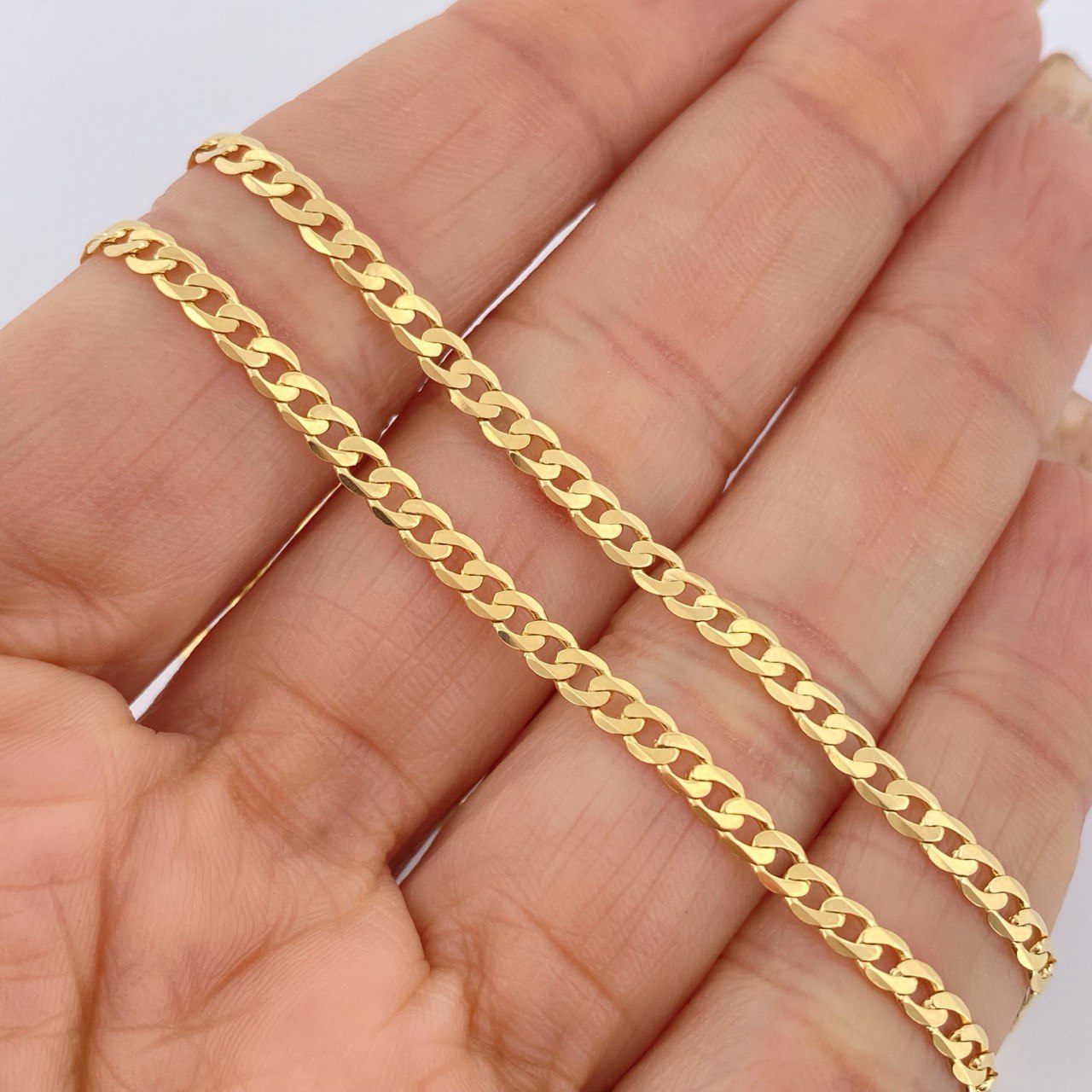Cadena Cubana  9.65gr / 60.5cm / +1 Oro 18K $