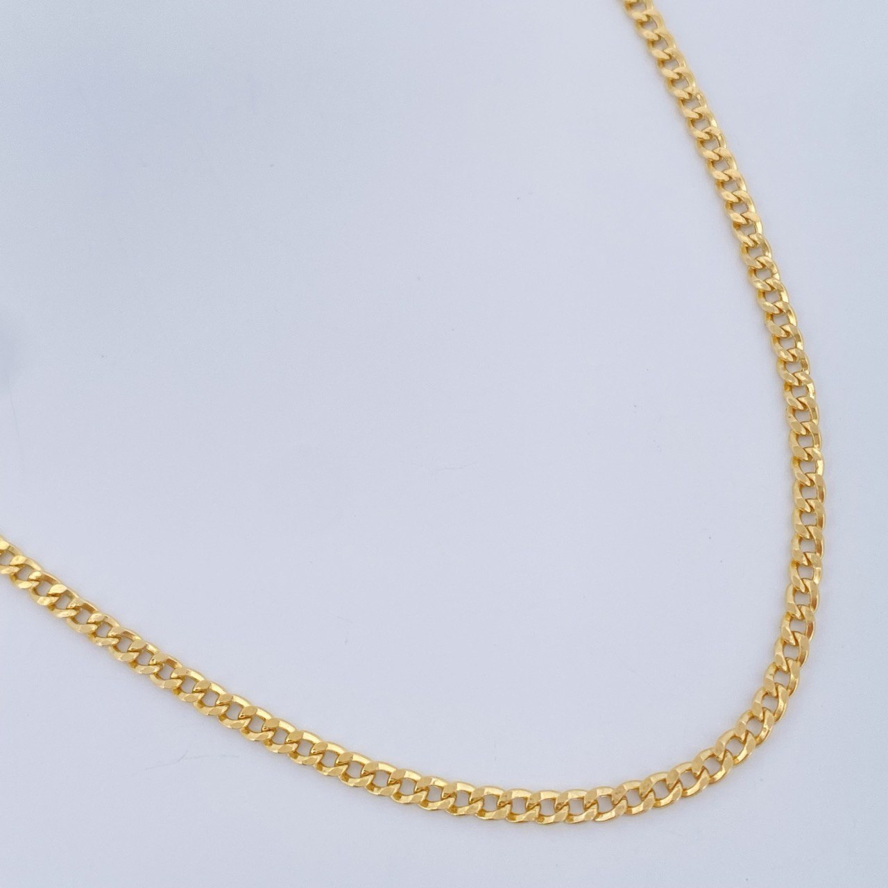 Cadena Cubana  3.9gr / 60cm / +1 Oro 18K $