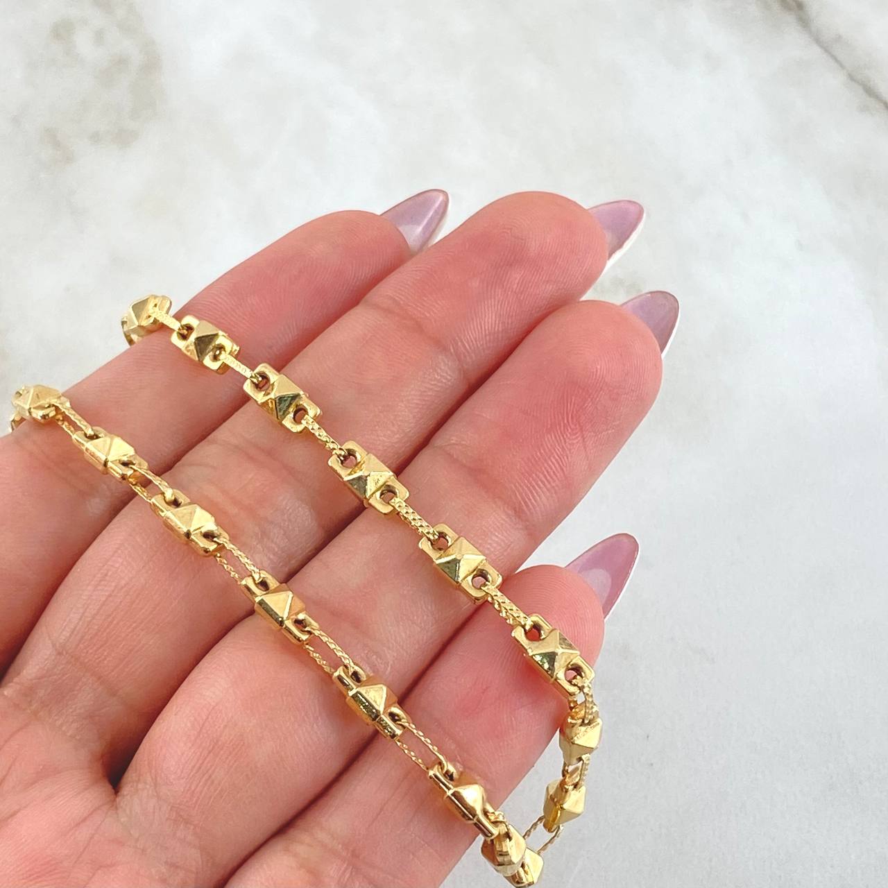 Cadena Rustica Cuadriculada 10.9gr / 60cm / Oro Amarillo 18K