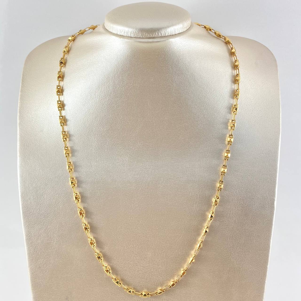 Cadena Rustica Cuadriculada 10.9gr / 60cm / Oro Amarillo 18K