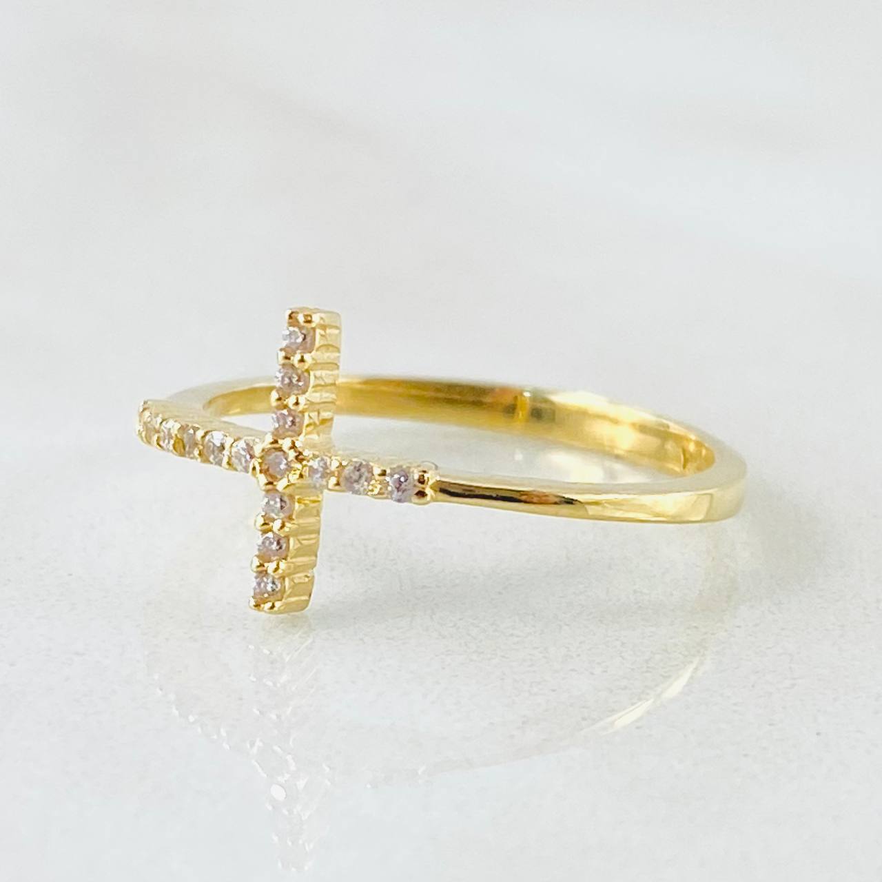 Anillo Cruz 1.5gr / T5 1/2 / Oro Amarillo 18K