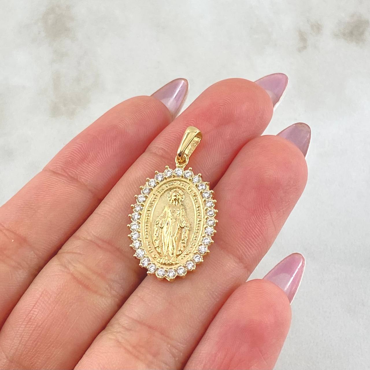 Dije Virgen Milagrosa 4.75gr / 3cm / Oro Amarillo 18K ©