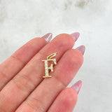 Dije Letra F 0.75gr / 2cm / Oro Amarillo 18K
