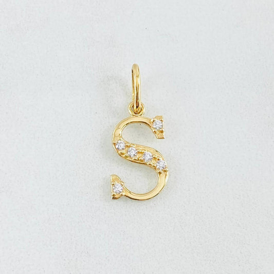 Dije Letra S 0.8gr / 2cm / Oro Amarillo 18K