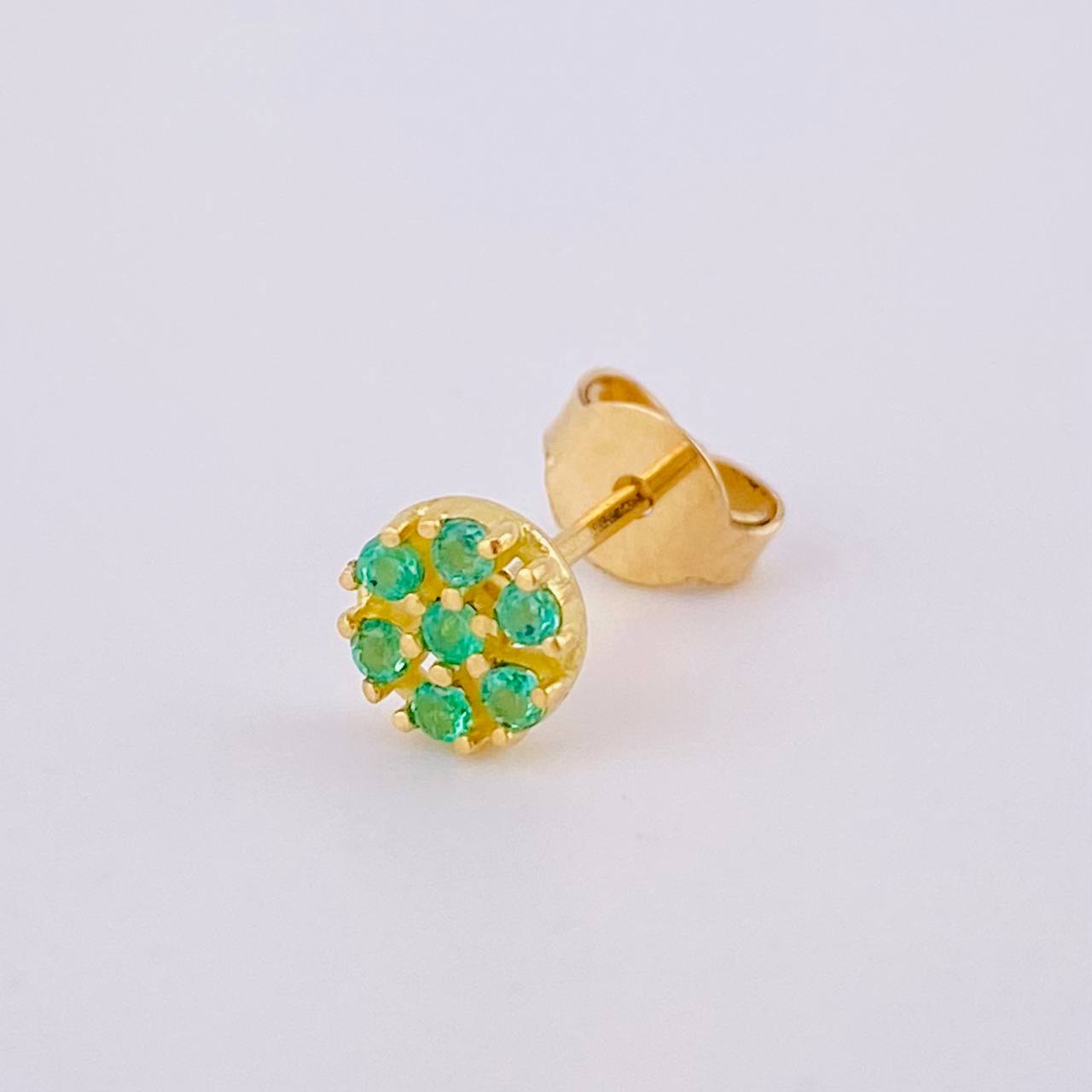 Piercing Flor Circular Esmeraldas 8pts 0.55gr / 5.3mm Oro Amarillo 18K