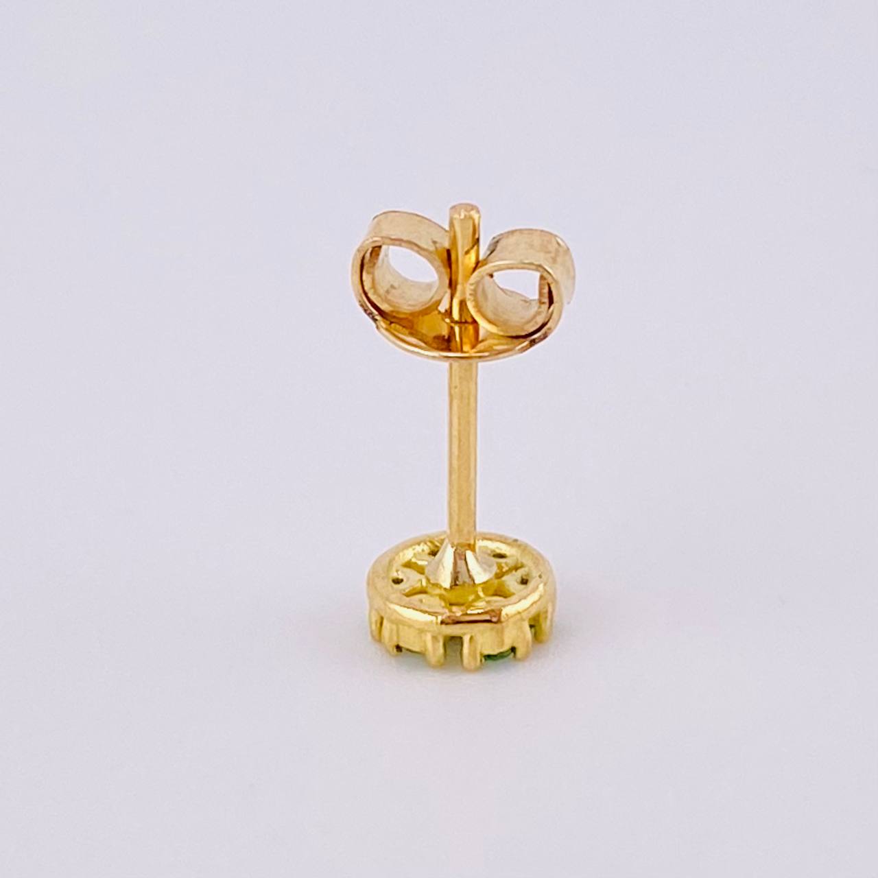 Piercing Flor Circular Esmeraldas 8pts 0.55gr / 5.3mm Oro Amarillo 18K