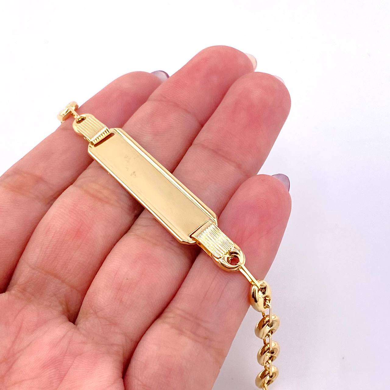 Pulso GC Placa Rectangular 4.35gr / 21.5cm / 5.4mm Oro Amarillo 18K ©