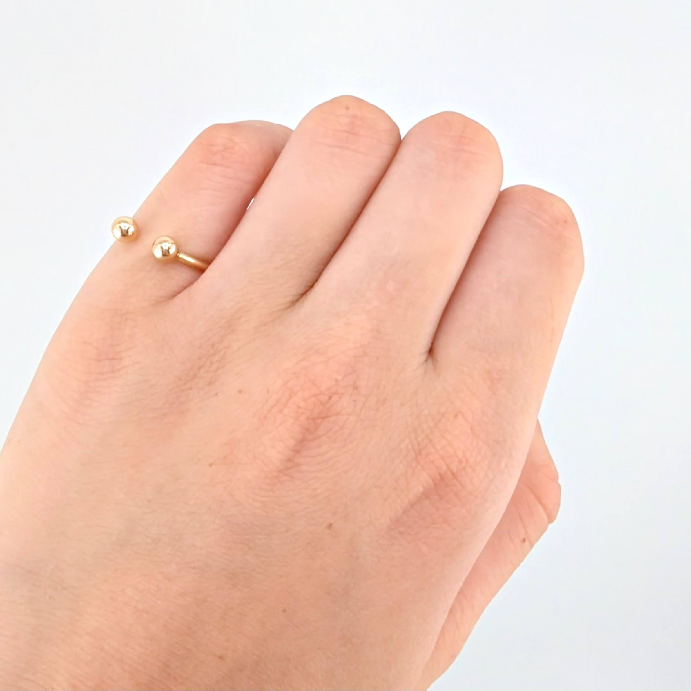 Anillo Medio Dedo Abrazo 2 Bolas 4mm 1.2gr / T3 3/4 / Oro Amarillo 18K