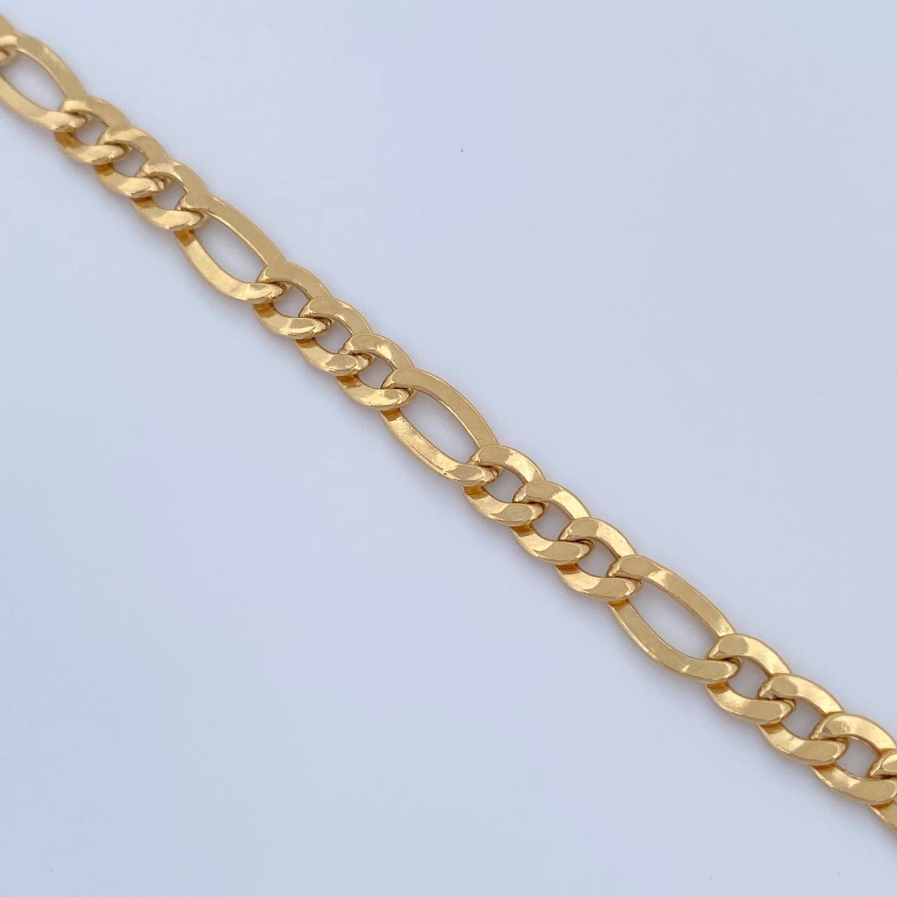 Pulso Figaro 3.8gr / 19.8cm / 4.1mm Oro Amarillo +0 18K $