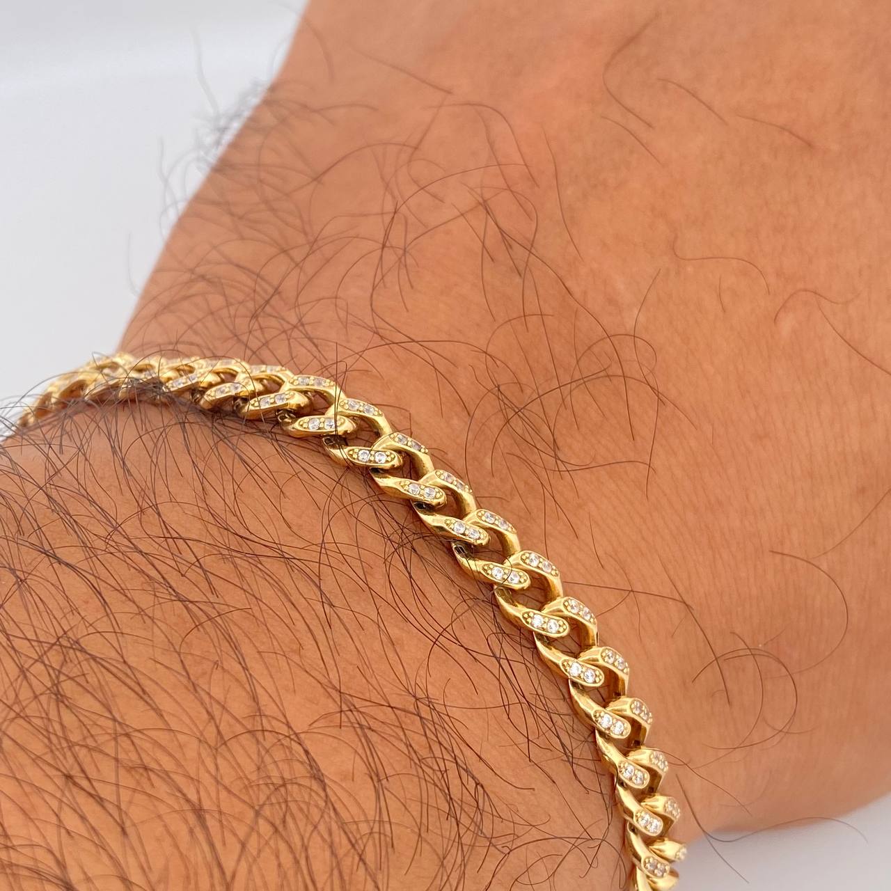 Pulso Cubano 11.1gr / 19.5cm / Oro 18K &
