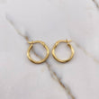 Candongas Lui 1.8gr / 1.9cm / Rayadas Oro Amarillo 18K $