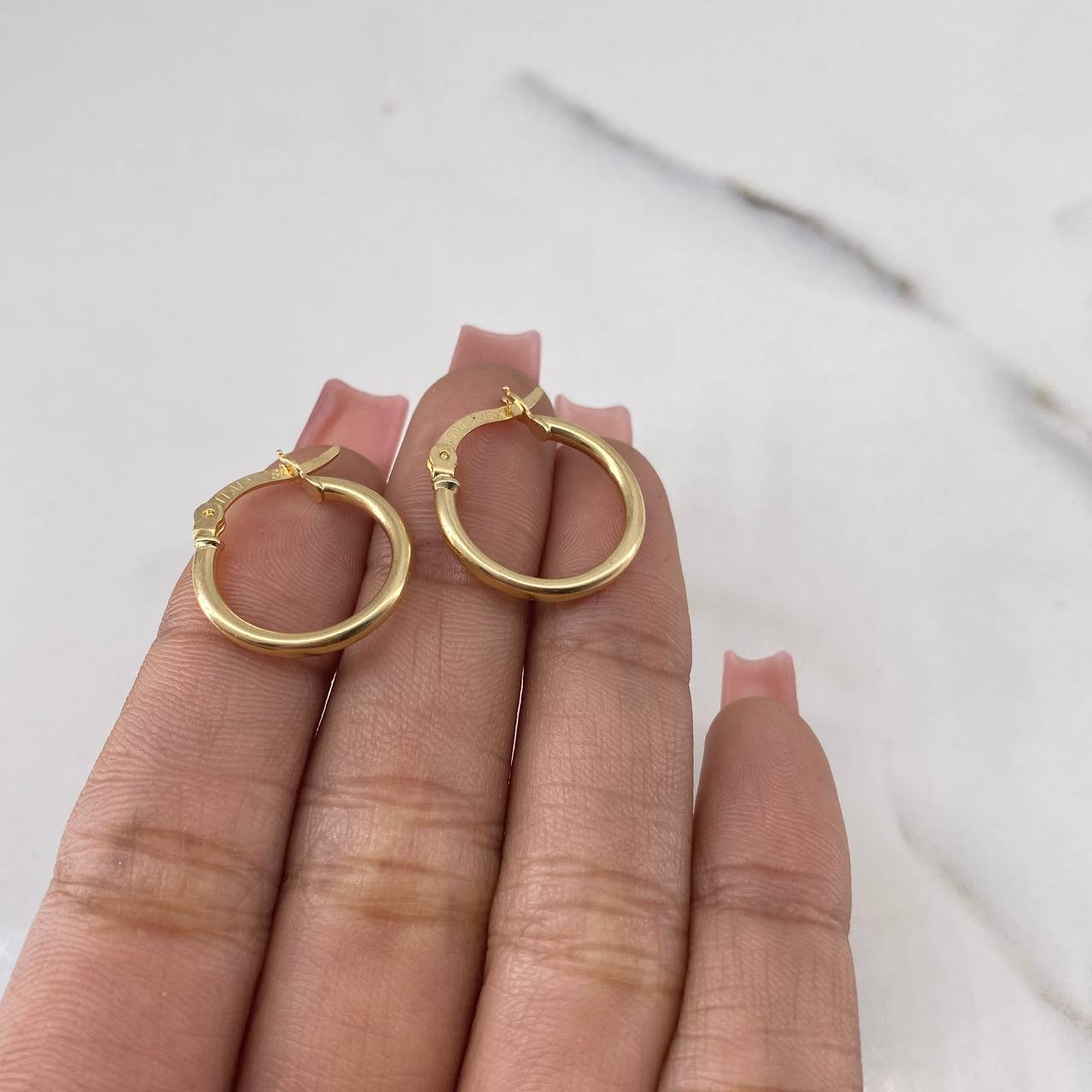 Candongas Jass 1.75gr / 2cm / Lisa Oro Amarillo 18K #