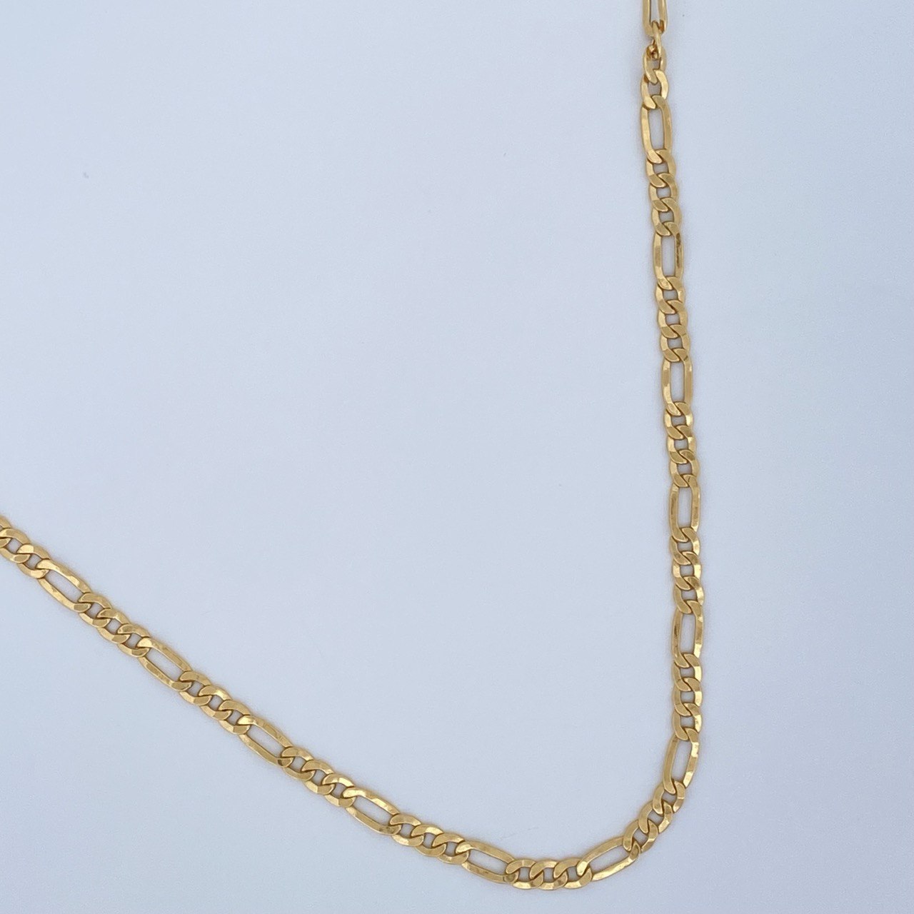 Cadena Figaro 6.2gr / 61cm / +1 Oro 18K $