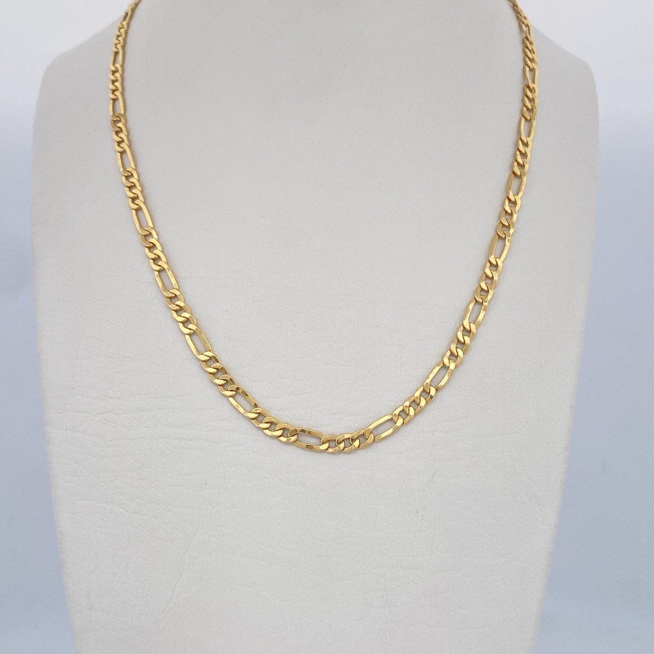 Cadena Figaro 6.2gr / 61cm / +1 Oro 18K $