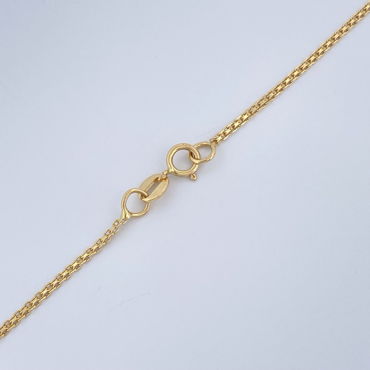 Cadena China 3gr / 61cm / +1 Oro 18K $
