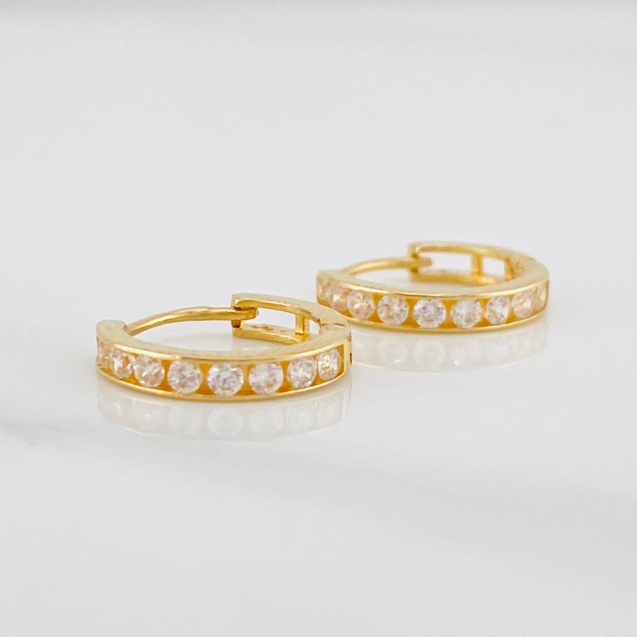 Candongas Carril 1.1g / 1cm Oro Amarillo 18K