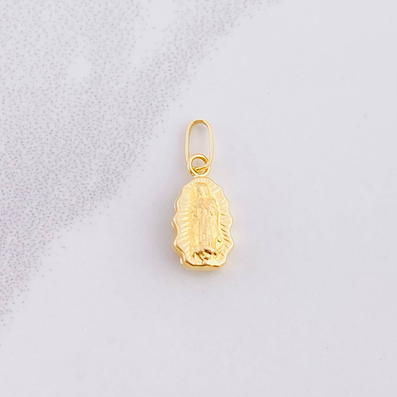 Dije Virgen de Guadalupe 0.35g / 1,7cm Oro Amarillo 18K