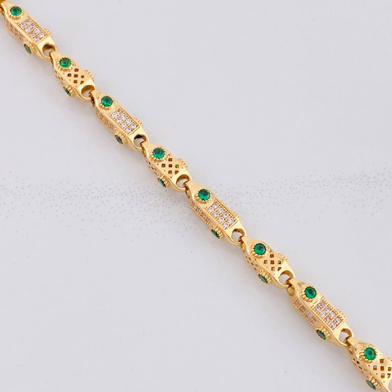 Cadena Rustica Cilindros Tridimensionales 52.2g / 65cm / 5.5mm Oro Amarillo 18K