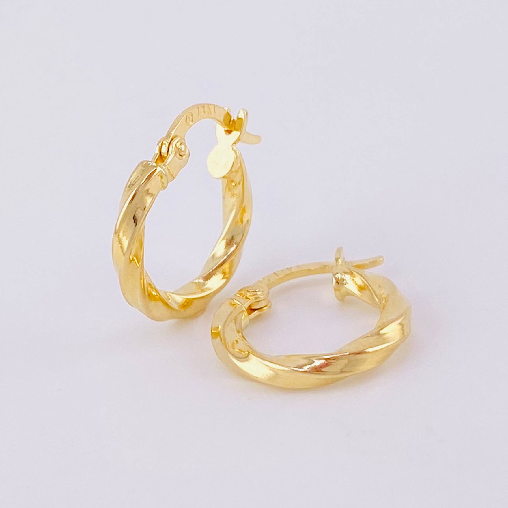 Candongas Bridget 1.15g / 1.6cm Oro Amarillo 18K
