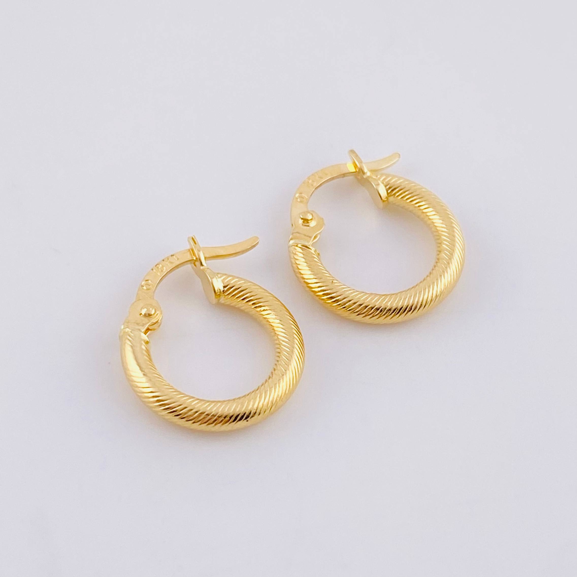 Candongas Zion 1.1g / 1.5cm Oro Amarillo 18K