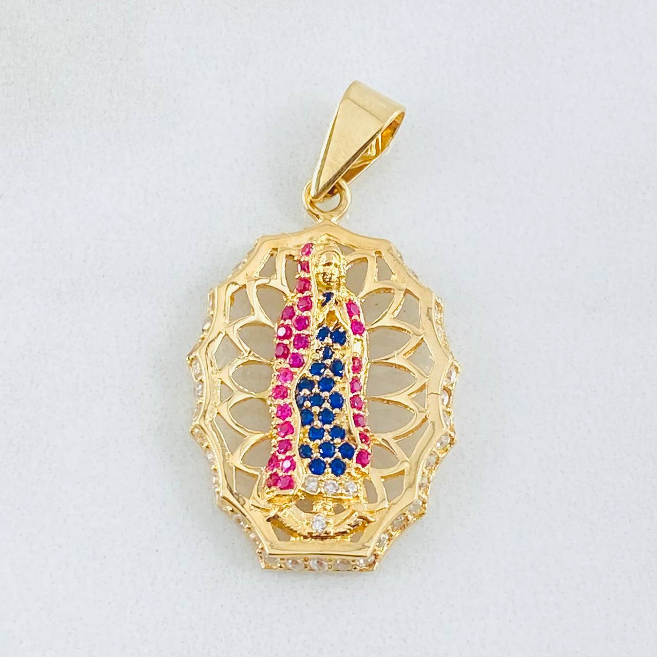 Dije Virgen Guadalupe 3.7gr / 3.3cm / Oro Amarillo 18K