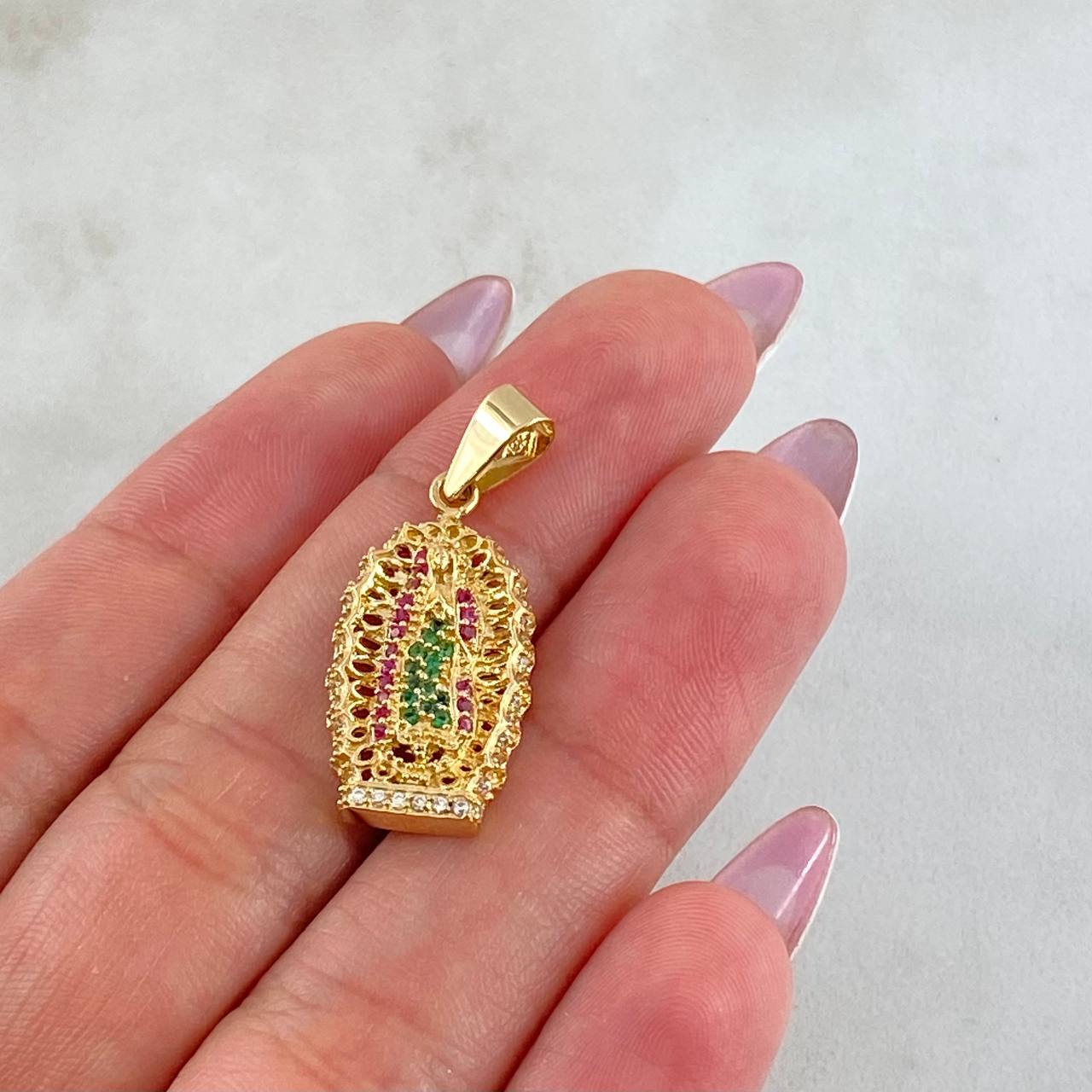 Dije Virgen Guadalupe 3.2gr / 3cm / Oro Amarillo 18K