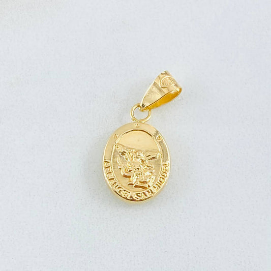 Dije San Miguel Arcangel 0.7gr / 2.1cm / Oro Amarillo 18K