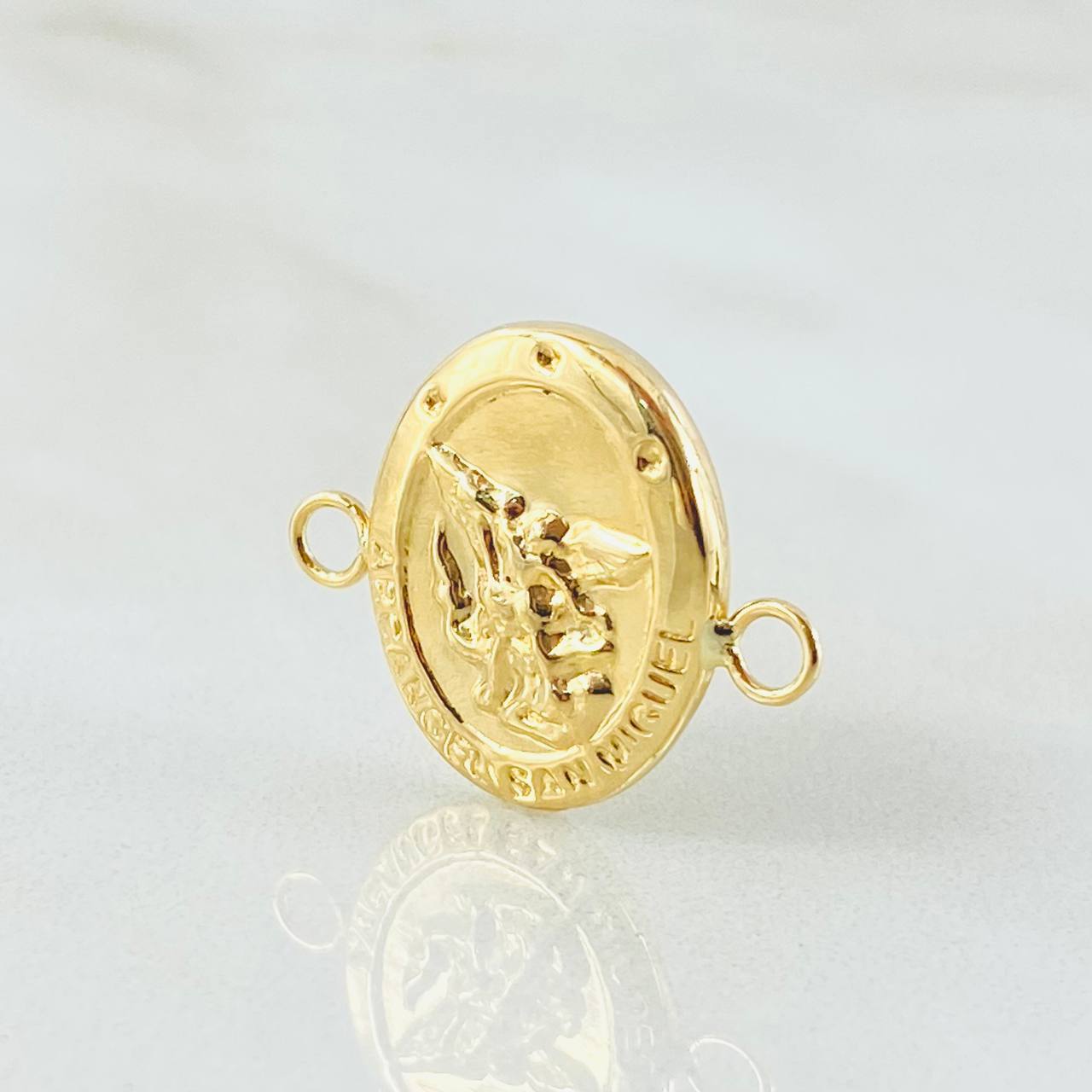 Herraje San Miguel Arcangel 1.15gr / 2cm / Oro Amarillo 18K