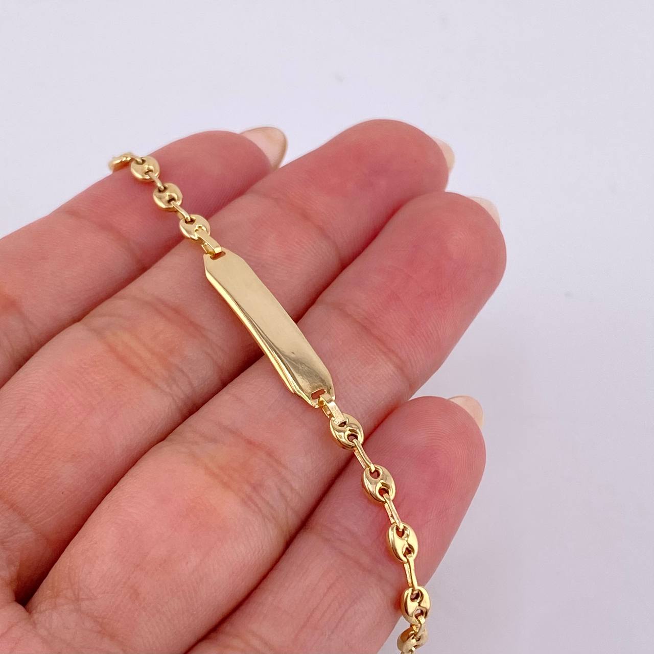 Pulso Bebé Gc Placa Hexagonal 1.6 g / 16.2 cm / 3.2 mm Oro Amarillo 18K