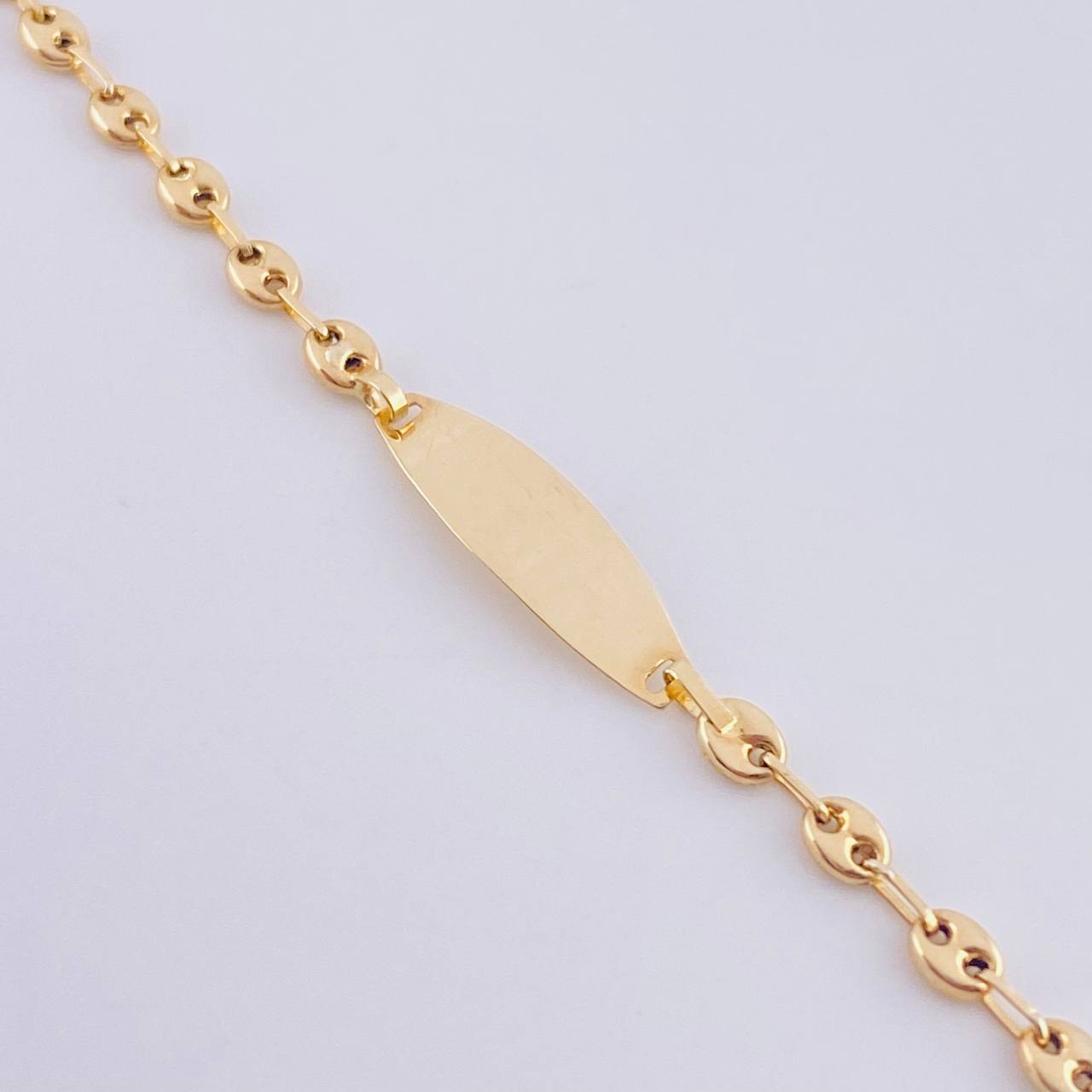 Pulso Bebé Gc Placa Ovalada 1.55 g / 16 cm / 3.15 mm Oro Amarillo 18K