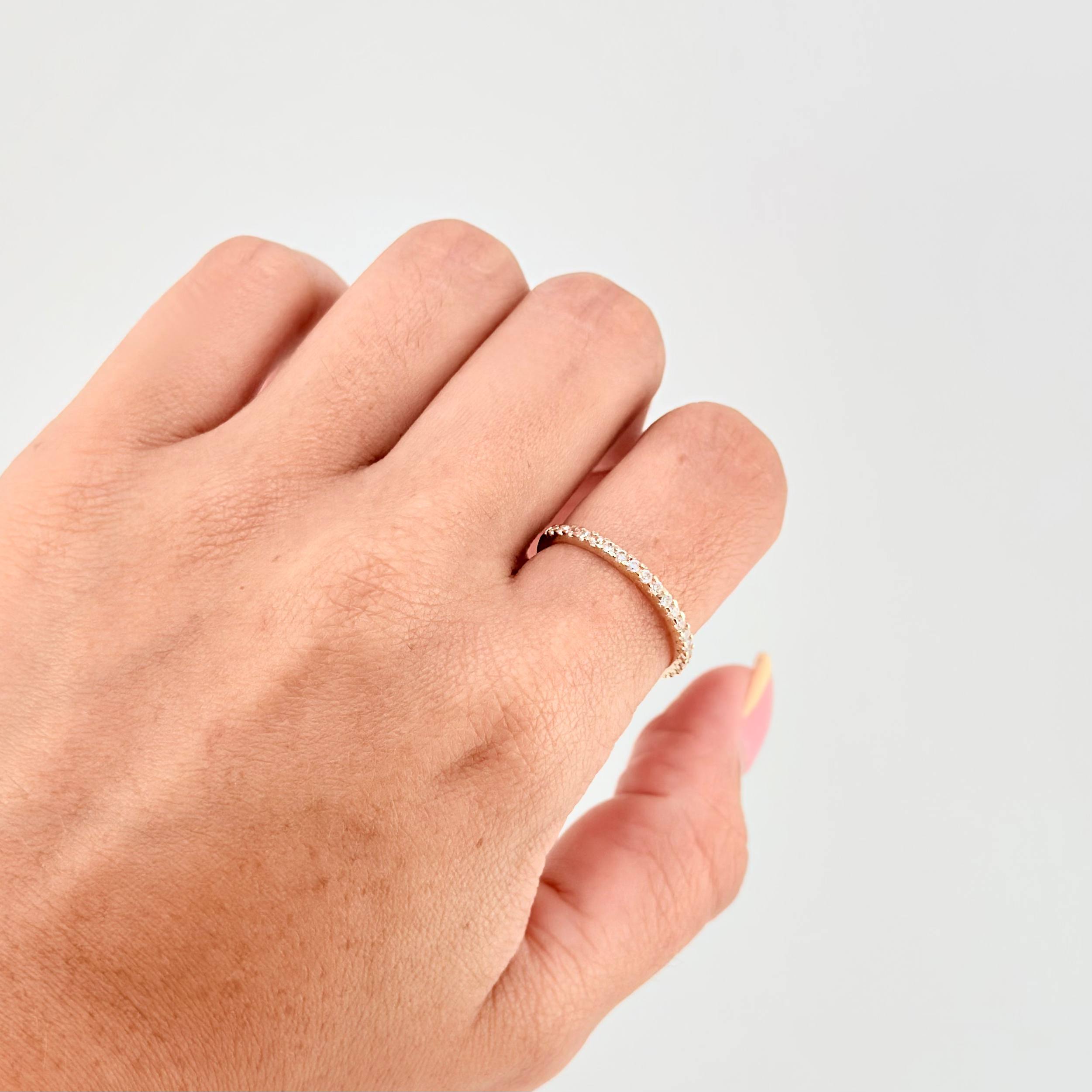 Anillo Carril Tupido 1.35 g / T6 Oro Amarillo 18K