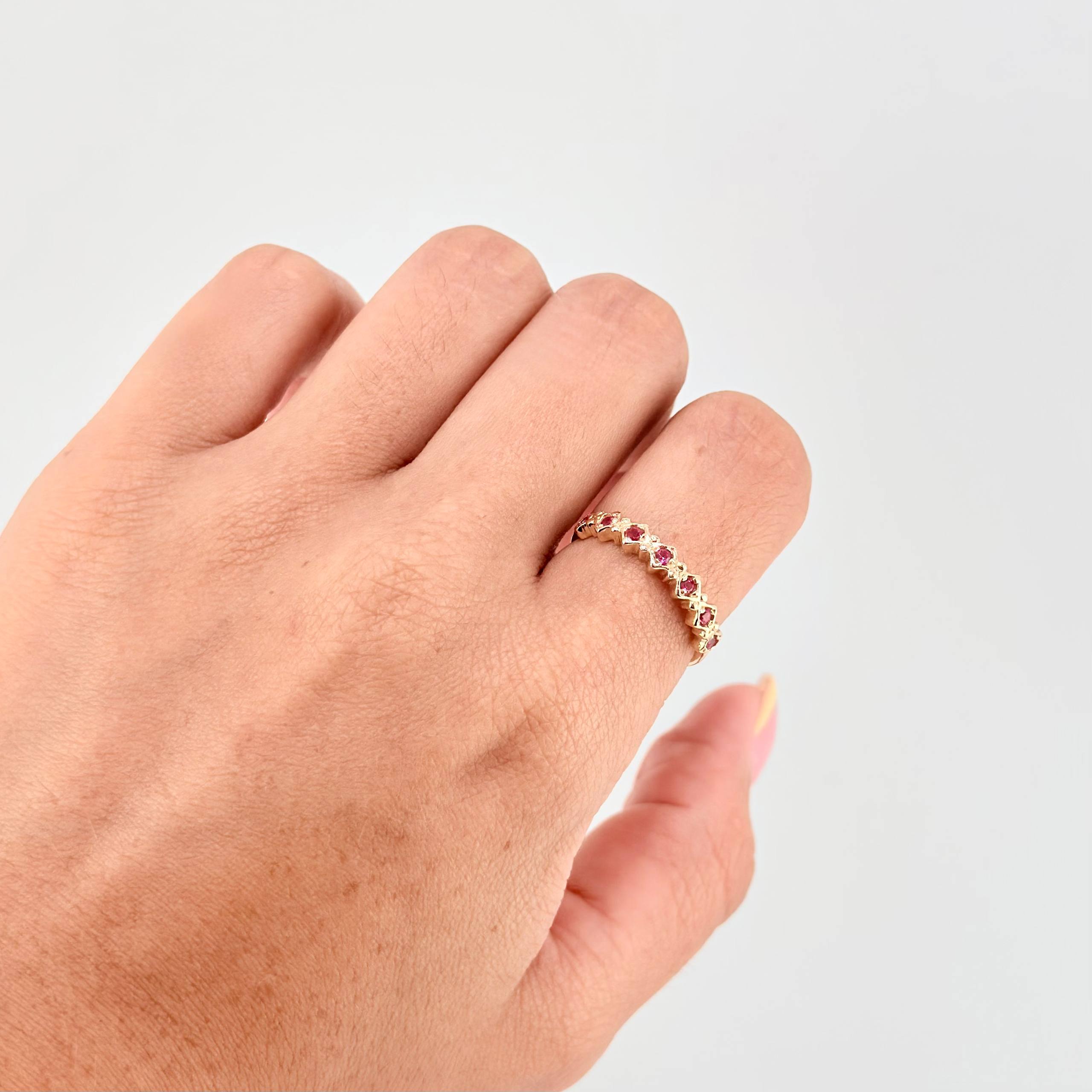 Anillo Rombo Bicircular 1.95 g / T7 3/4 Oro Amarillo 18K
