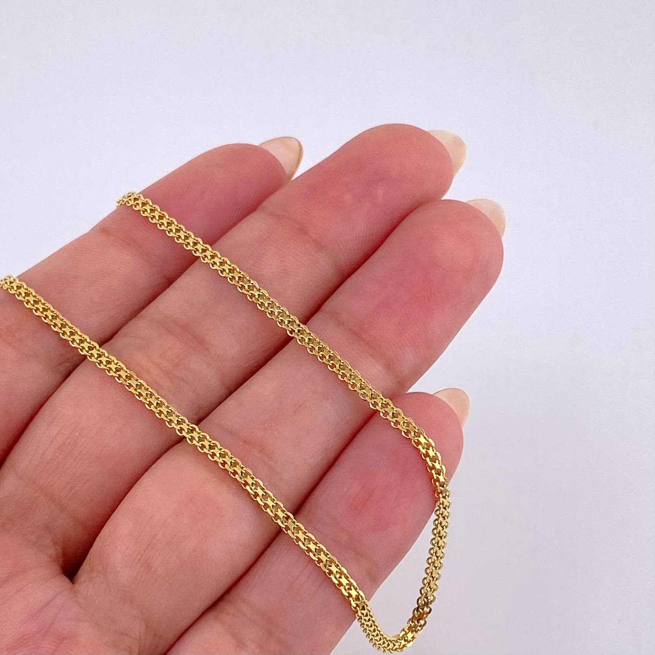 Cadena China 4.25 g / 45.3 cm / 2.1 mm Oro Amarillo 18K
