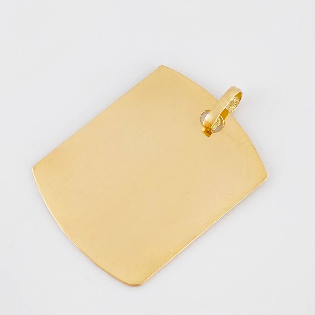 Dije Placa Rectangular Ovalada 1.85 g / 2.7 cm Oro Amarillo 18K