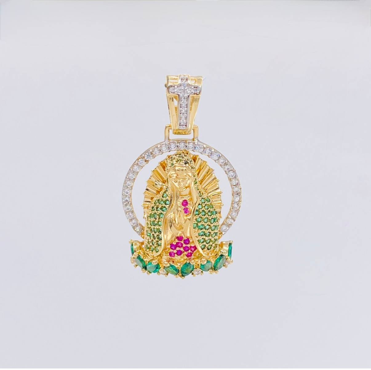 Dije Virgen de Guadalupe en Relieve 7.05g / 3cm Oro Amarillo 18K