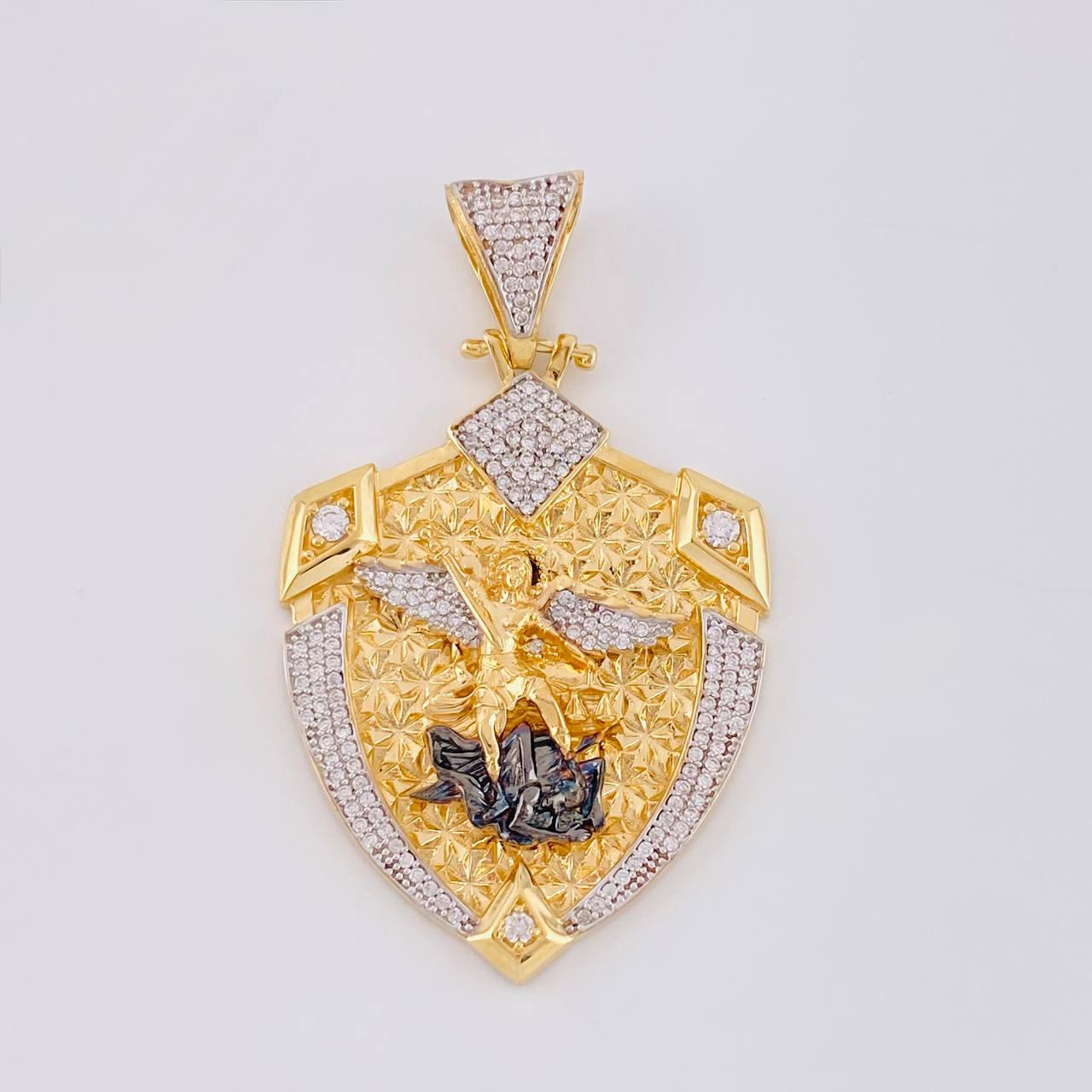 Dije Escudo San Miguel Arcangel 16.2g / 5.5cm Dos Oros Amarillo Blanco 18K