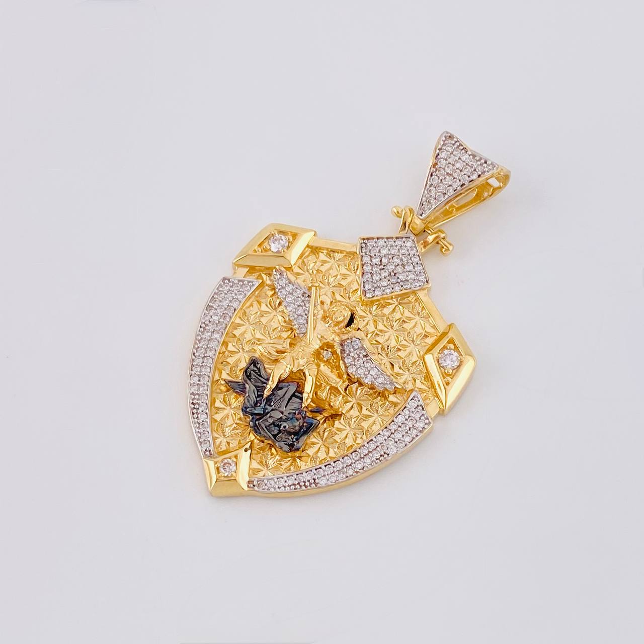 Dije Escudo San Miguel Arcangel 16.2g / 5.5cm Dos Oros Amarillo Blanco 18K