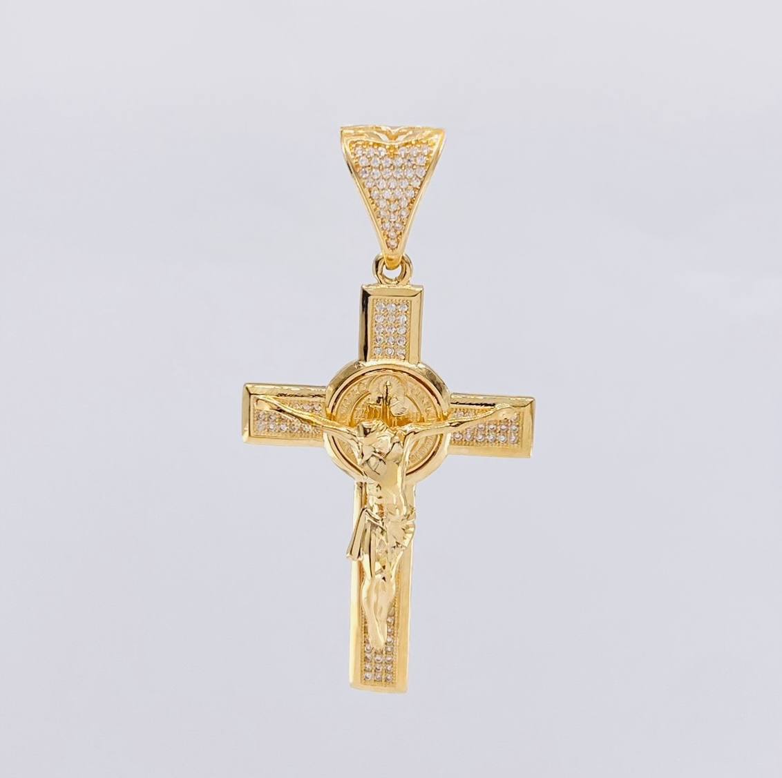 Dije Cruz Cristo San Benito 12g / 6.5cm Oro Amarillo 18K