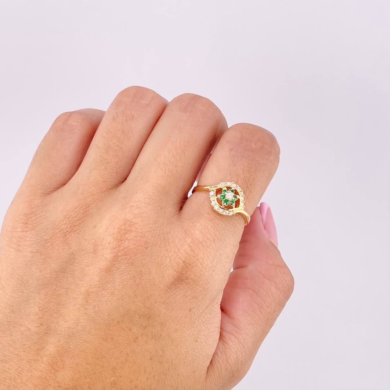 Anillo Ojo Flor 2.3g / T7 1/4 Oro Amarillo 18K