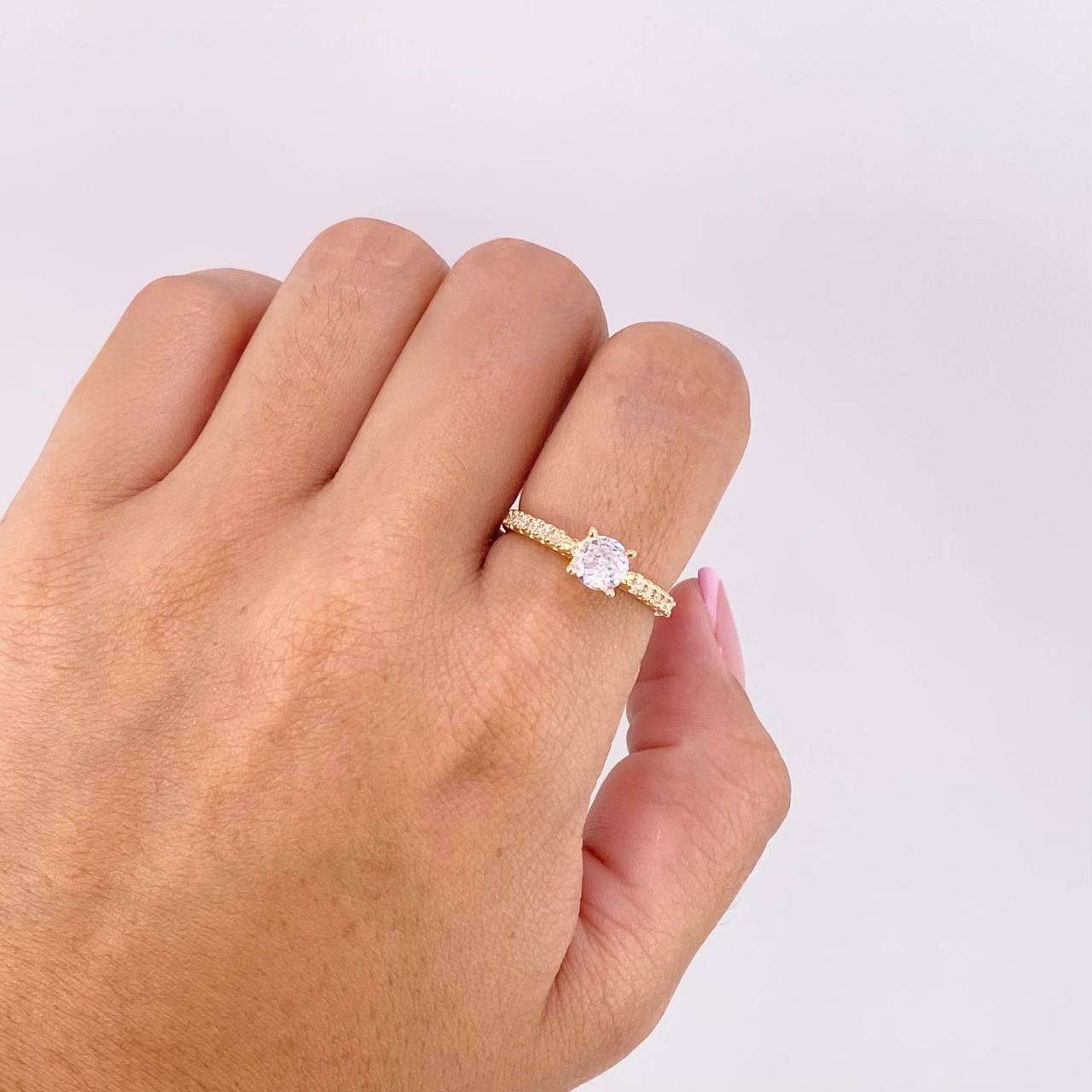 Anillo Solitario Tupido 2.75g / T7 1/2 Oro Amarillo 18K