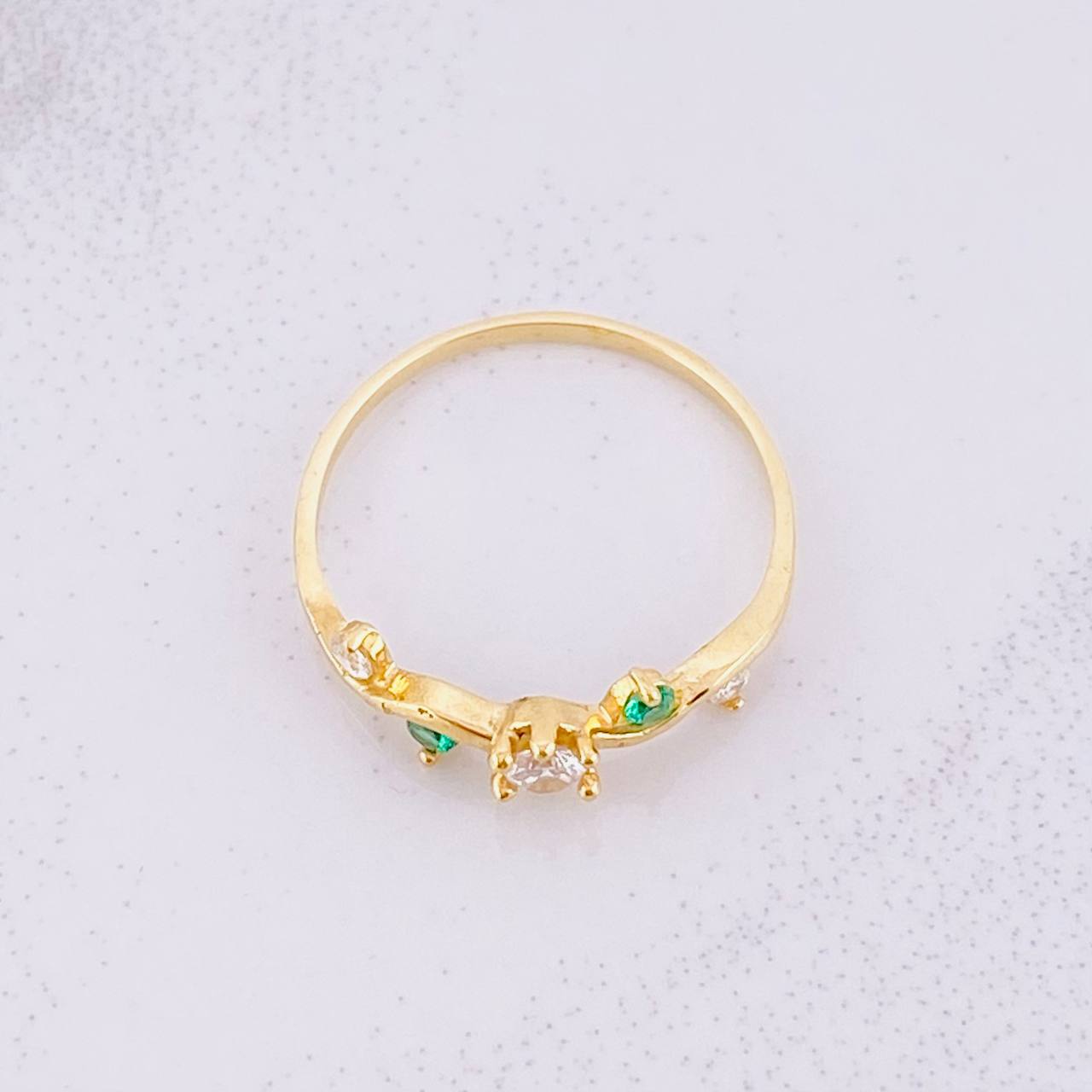 Anillo Pétalo 1.3g / T6 3/4 Oro Amarillo 18K
