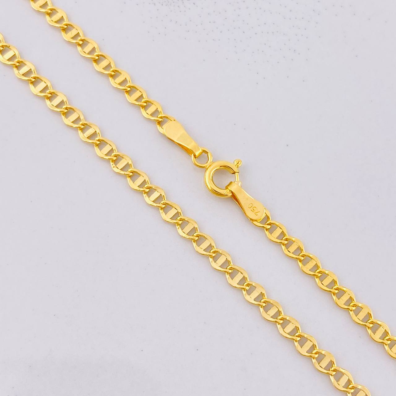 Cadena Escalera 2.8g / 50cm / 2.73mm Oro Amarillo 18K