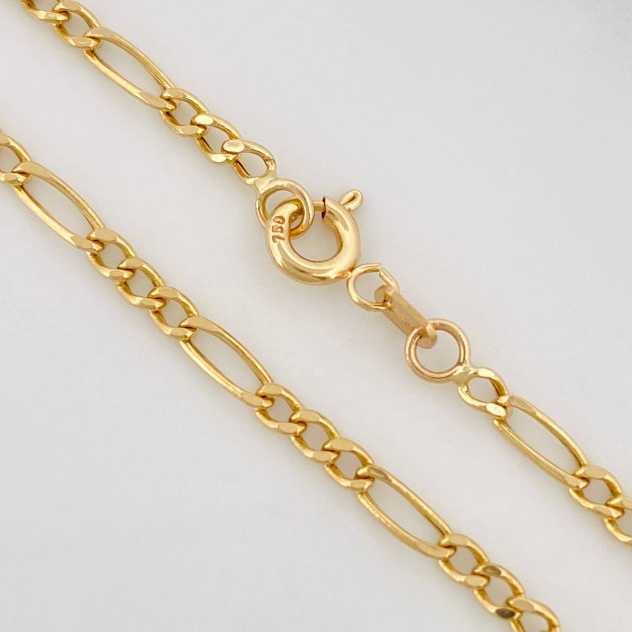 Pulso Figaro 1.15g / 17.5cm / 2.17mm Oro Amarillo 18K