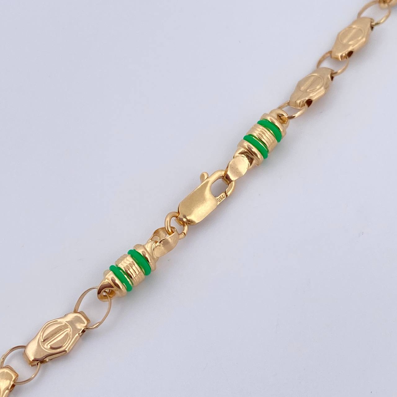 Cadena Rustica Tornillo 15.5gr / 64.5cm / 5.5mm Barril Estria Cauchos Verdes Rosados Azules Oro Amarillo 18K $