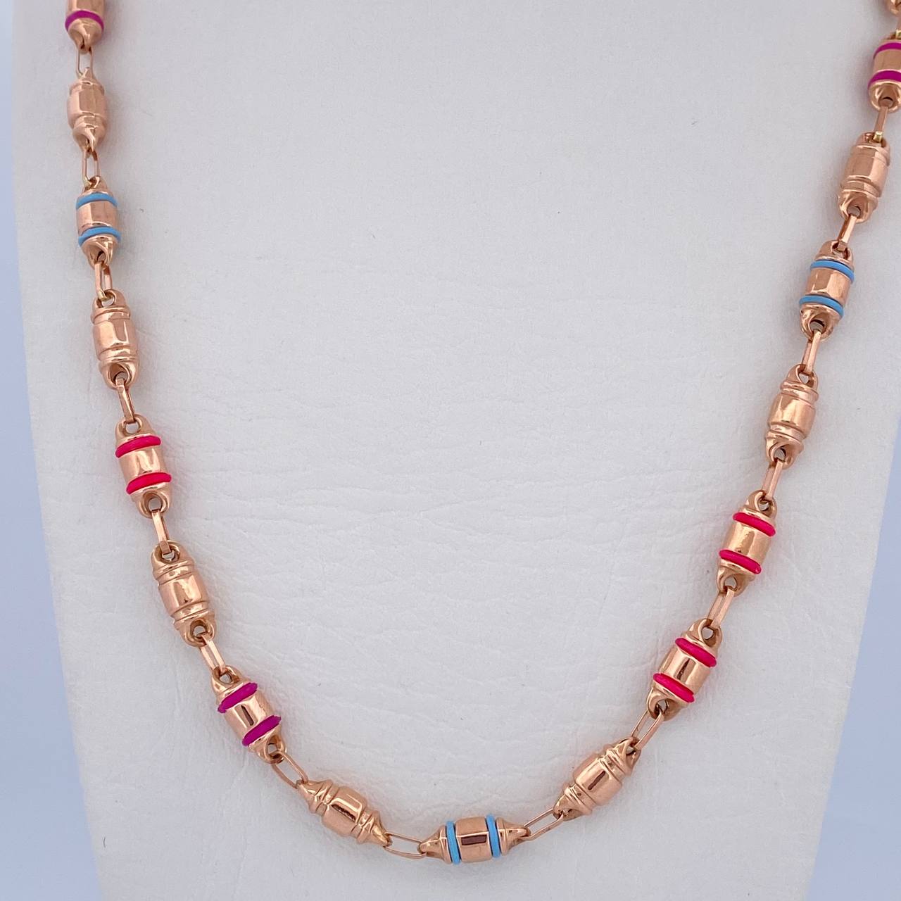 Cadena Rustica Barril 12.6gr / 60.6cm / 4.3mm Cauchos Fucsias Azules Oro Rosa 18K $